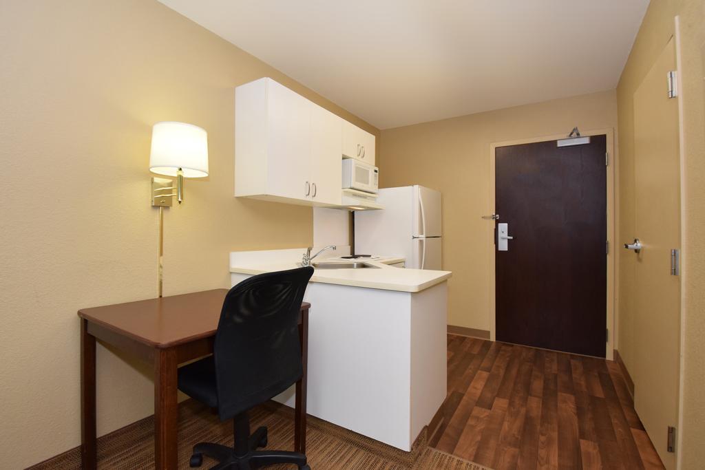 Extended Stay America Select Suites - Minneapolis - Eden Prairie - Valley View Road Εξωτερικό φωτογραφία